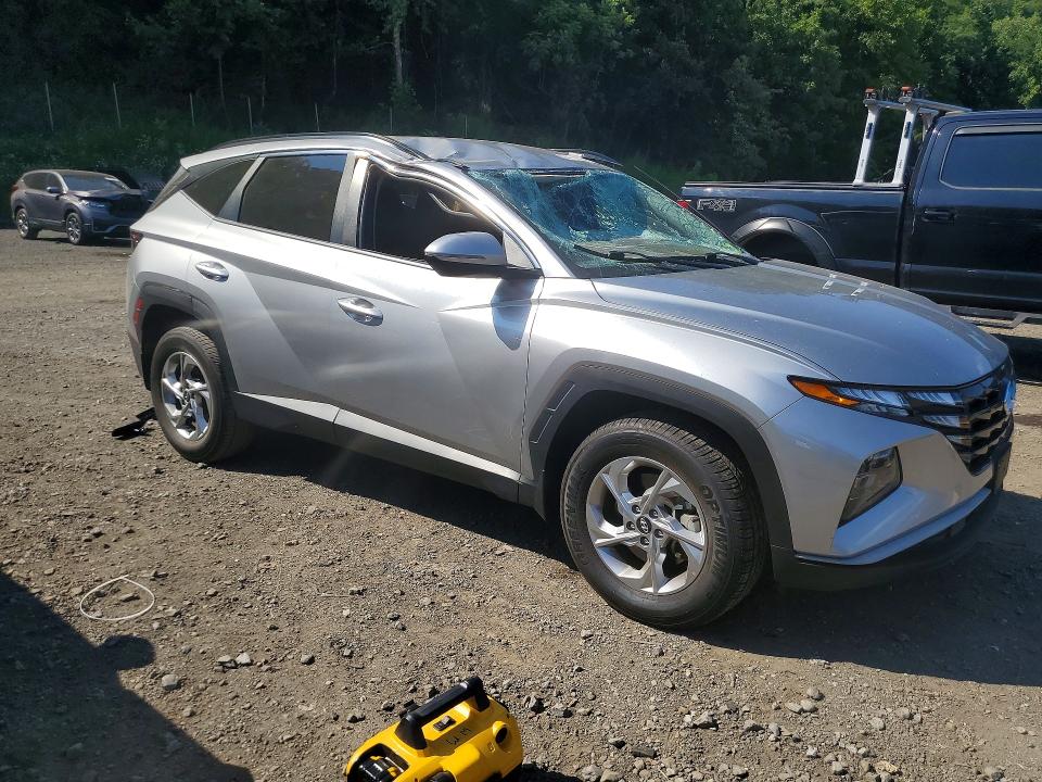 Photo 4 from auction – 2023 HYUNDAI TUCSON with VIN 5NMJBCAE7PH281749
