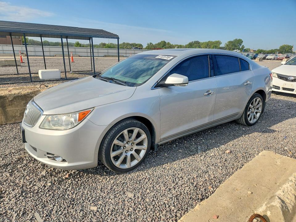 BUICK LACROSSE 2010 مع رقم تعريف المركبة 1G4GE5EV0AF255811 - صورة من المزاد