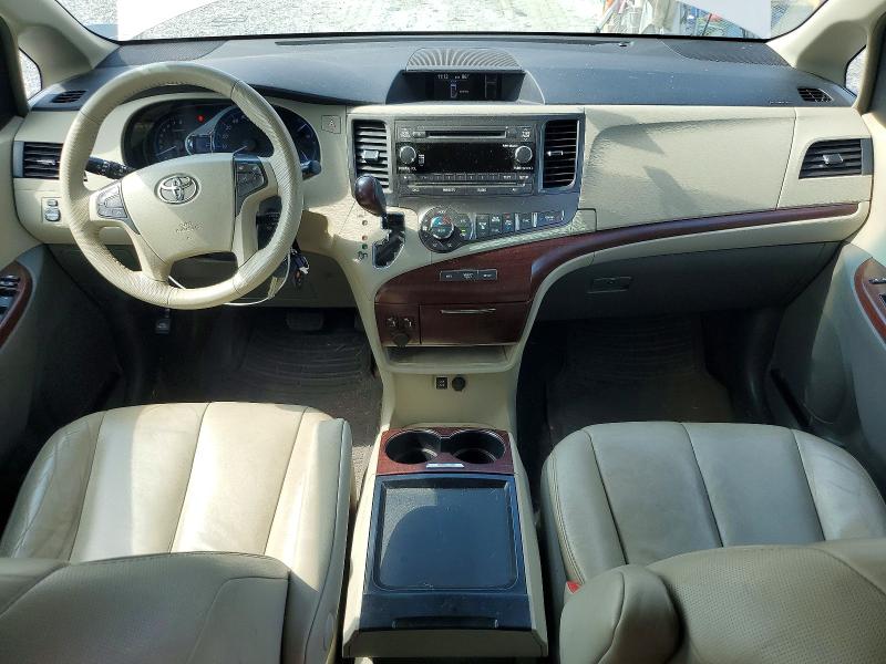 Photo 8 from auction – 2011 TOYOTA SIENNA with VIN 5TDDK3DC5BS011867