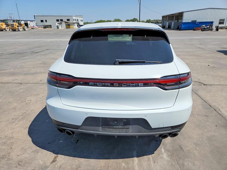 Photo 6 from auction – 2020 PORSCHE MACAN with VIN WP1AA2A55LLB06422