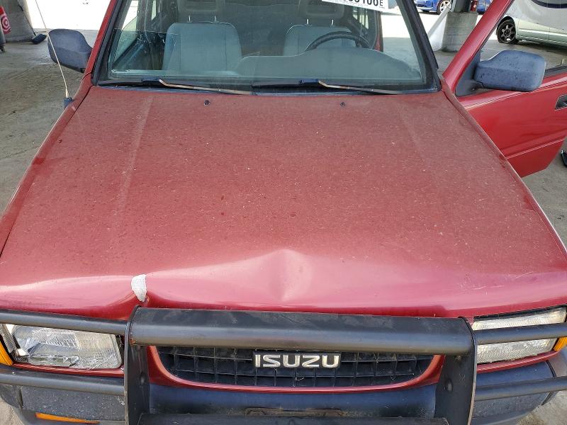 Photo 11 from auction – 1996 ISUZU RODEO with VIN 4S2CM58V8T4329948