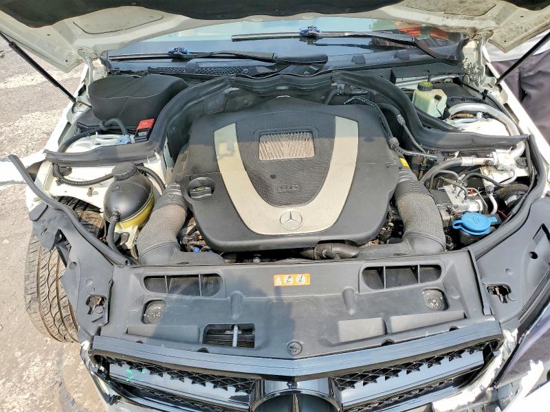 Photo 11 from auction – 2011 MERCEDES-BENZ C with VIN WDDGF8BB7BR183105