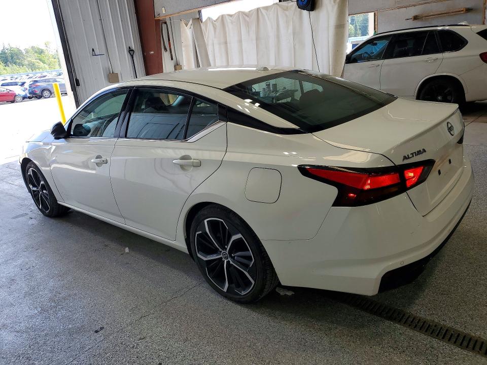 Photo 2 from auction – 2024 NISSAN ALTIMA with VIN 1N4BL4CV5RN382899
