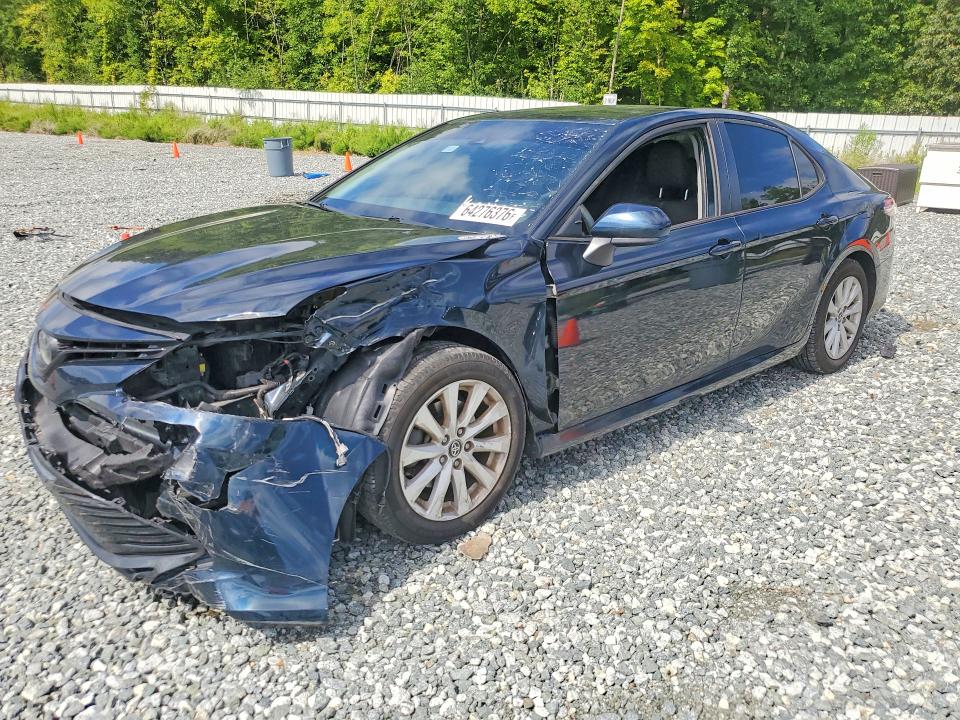 Photo 1 from auction – 2020 TOYOTA CAMRY with VIN 4T1C11AK2LU334829