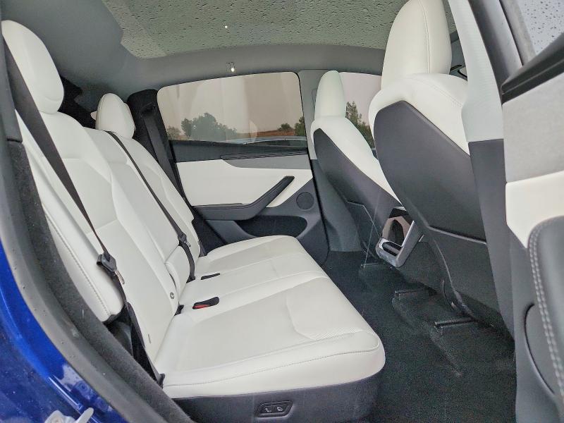 Photo 10 from auction – 2026 TESLA MODEL Y with VIN 7SAYGDEE3TF440376