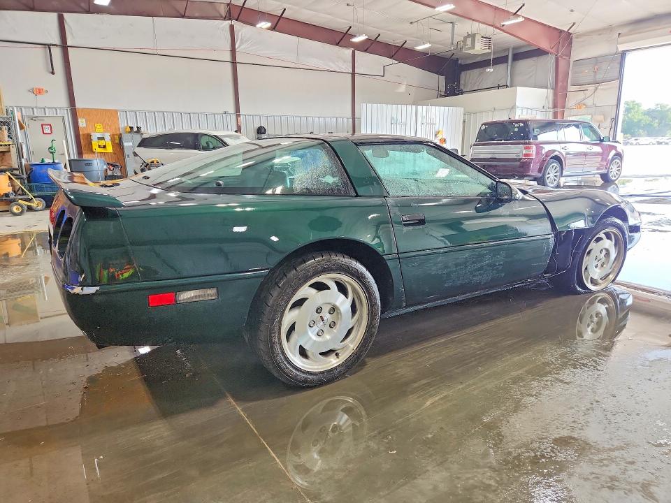 Photo 3 from auction – 1993 CHEVROLET CORVETTE with VIN 1G1YY23P1P5101019