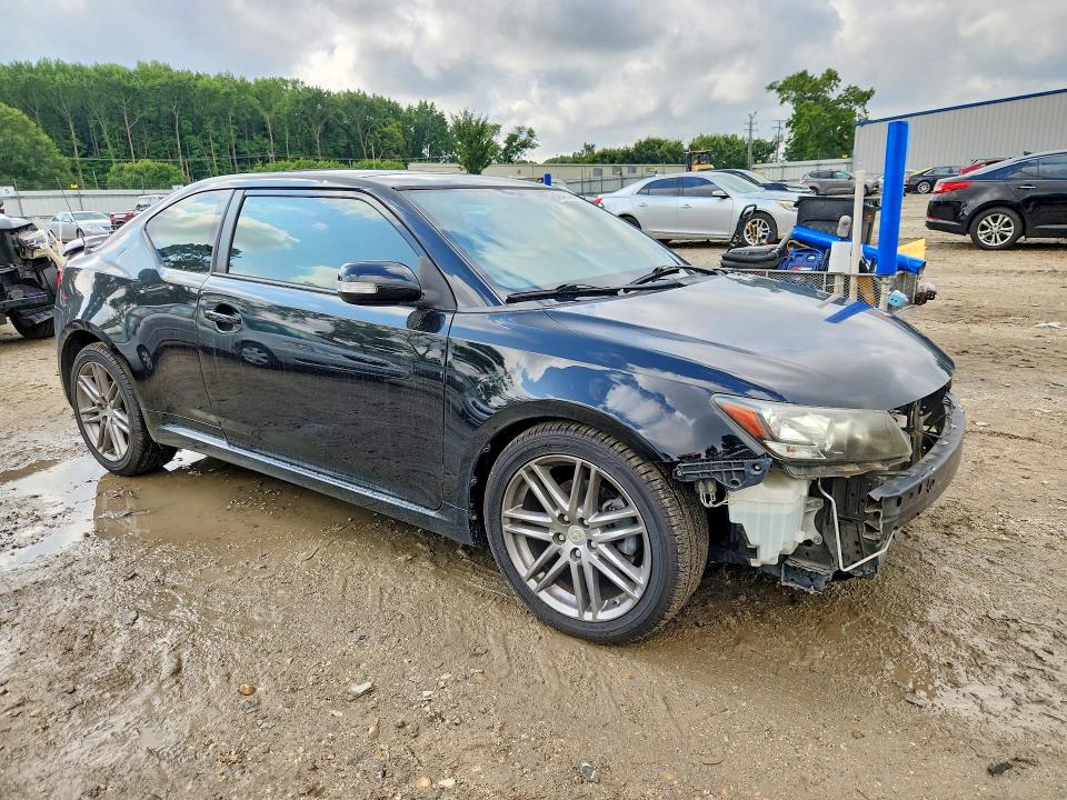 Photo 4 from auction – 2012 SCION TC with VIN JTKJF5C73C3043378