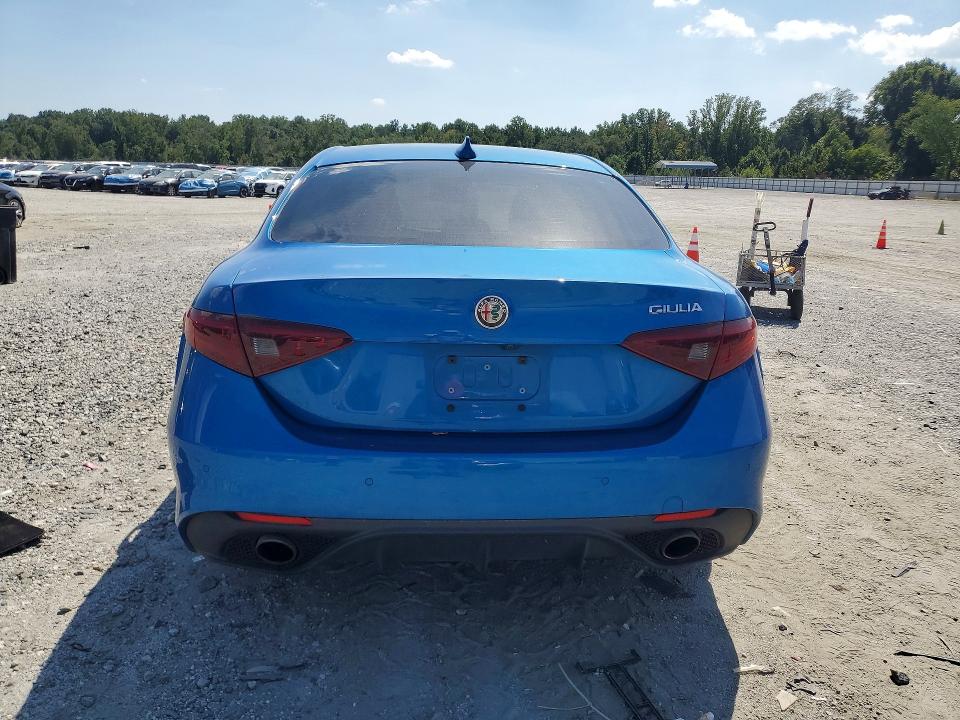 Foto 6 de la subasta – 2018 ALFA ROMEO GIULIA con VIN ZARFAEBN6J7566840