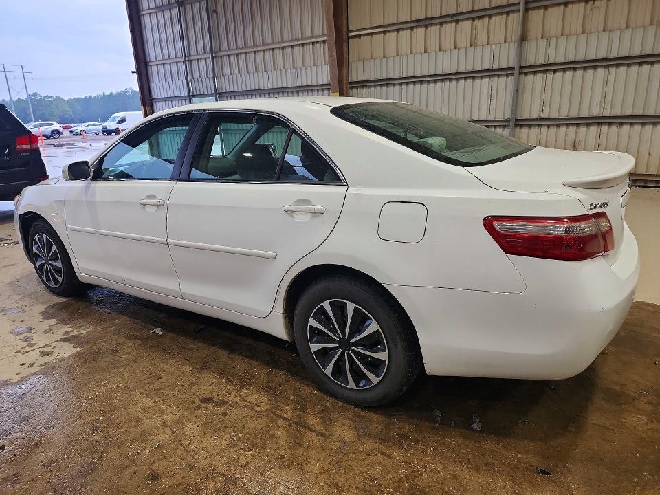 Photo 2 from auction – 2007 TOYOTA CAMRY with VIN 4T1BE46K87U725001
