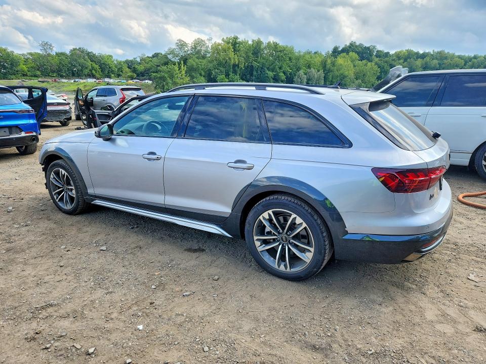 Photo 2 from auction – 2024 AUDI A4 ALLROAD with VIN WA18AAF42RA005461