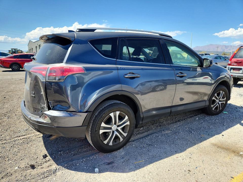 Photo 3 from auction – 2016 TOYOTA RAV4 with VIN JTMBFREV8GD192643