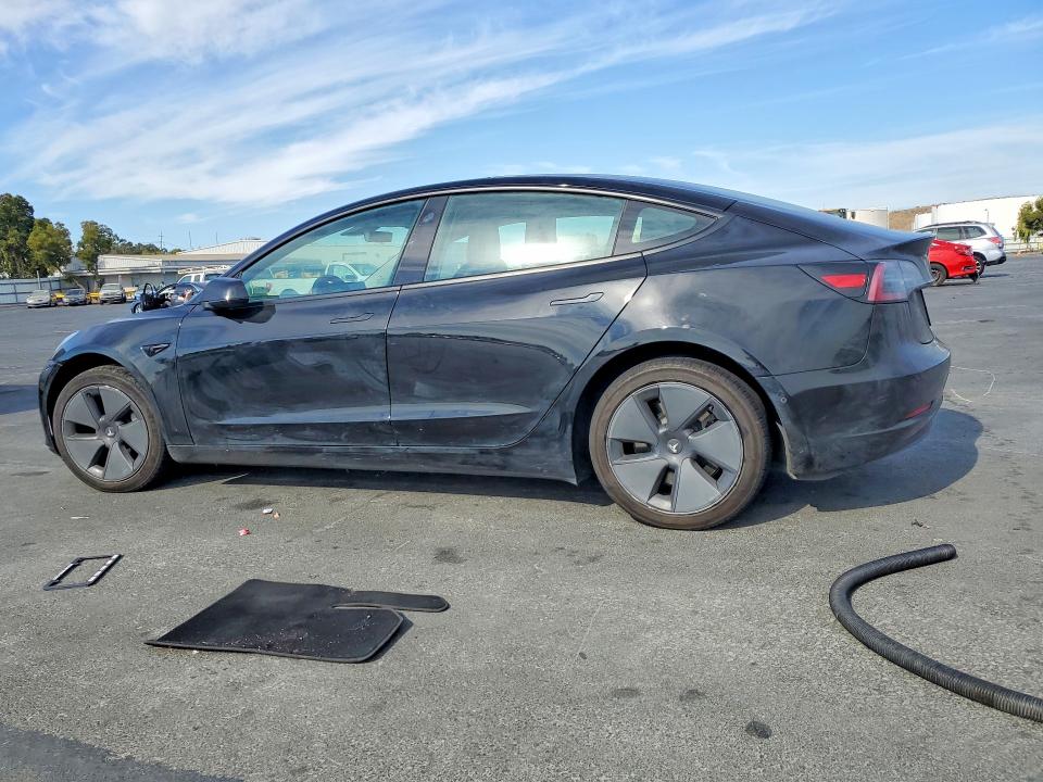 Photo 2 from auction – 2022 TESLA MODEL 3 with VIN 5YJ3E1EB4NF297488