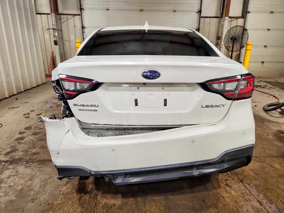 Photo 6 from auction – 2022 SUBARU LEGACY with VIN 4S3BWAN6XN3018733