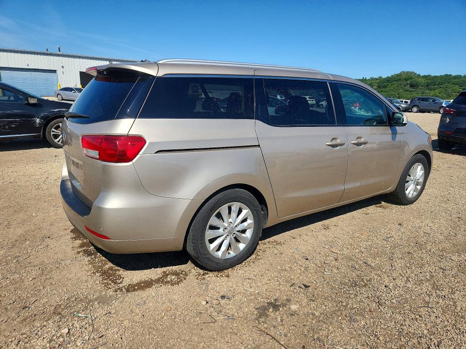 Photo 3 from auction – 2016 KIA SEDONA with VIN KNDMC5C12G6143663