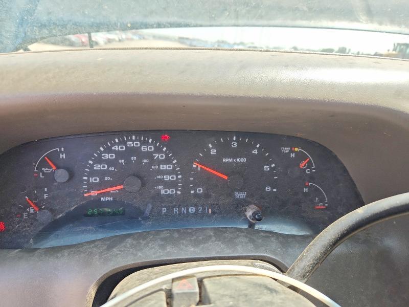 Photo 9 from auction – 2002 FORD F250 with VIN 1FTNX21L42EB29757