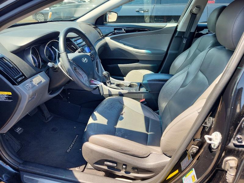 Photo 7 from auction – 2012 HYUNDAI SONATA with VIN 5NPEC4AC5CH500613