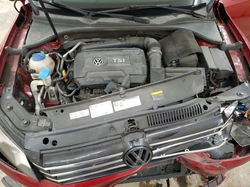 Photo 11 from auction – 2015 VOLKSWAGEN PASSAT with VIN 1VWBT7A38FC026125
