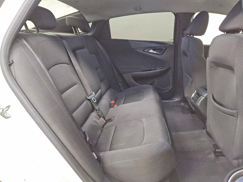 Photo 10 from auction – 2017 CHEVROLET MALIBU with VIN 1G1ZE5ST2HF258101