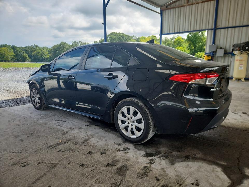 Фото 2 с аукциона – 2021 TOYOTA COROLLA с VIN 5YFEPMAE1MP170477