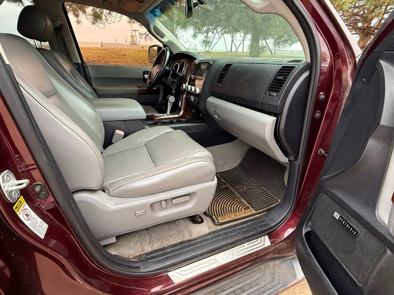 Photo 5 from auction – 2008 TOYOTA SEQUOIA with VIN 5TDBY68A68S011143