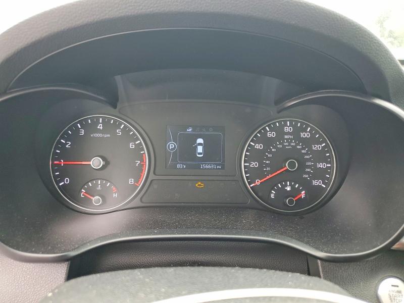 Photo 9 from auction – 2017 KIA OPTIMA with VIN 5XXGU4L38HG137021