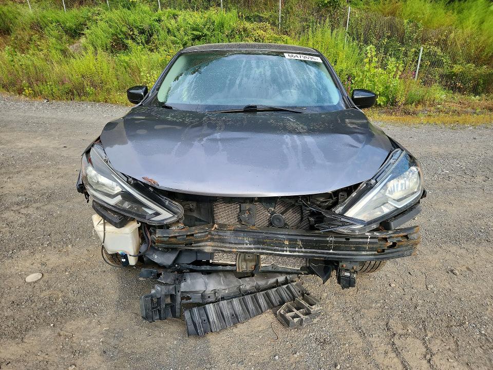 Photo 5 from auction – 2019 NISSAN SENTRA with VIN 3N1AB7AP0KL602750