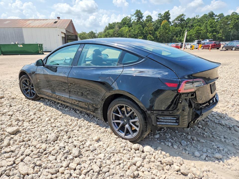 Photo 2 from auction – 2022 TESLA MODEL 3 with VIN 5YJ3E1EA2NF370218