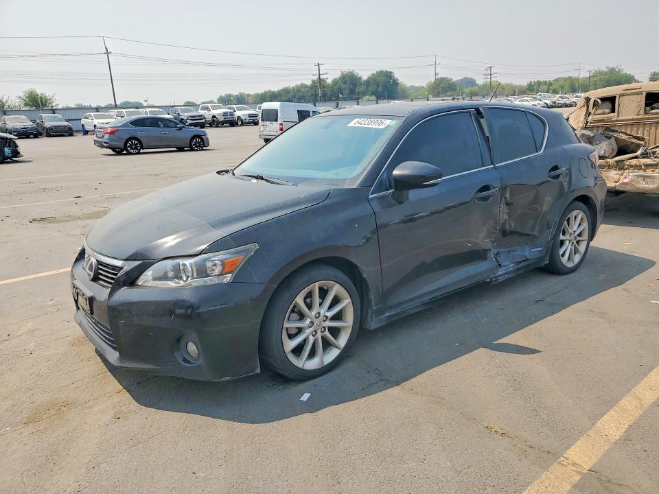 LEXUS CT 2011 with VIN JTHKD5BH2B2010015 - Photo from auction