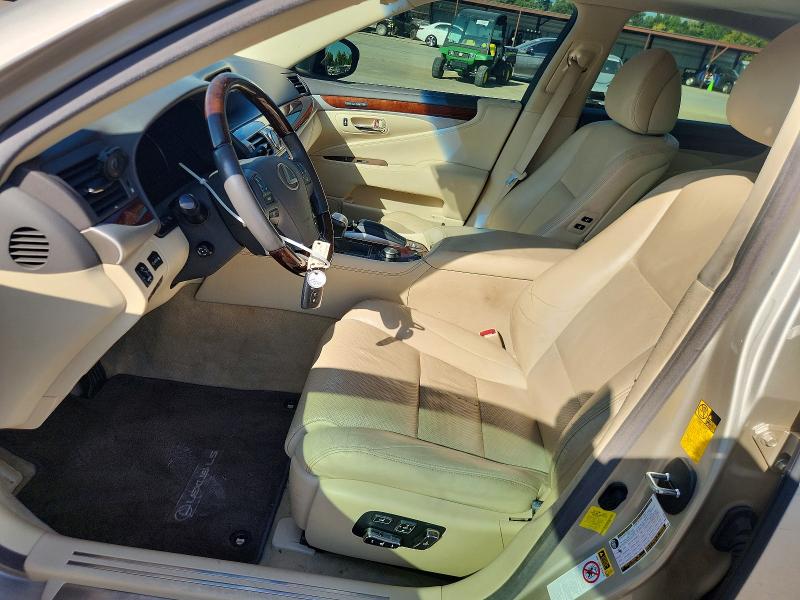 Foto 7 de la subasta – 2014 LEXUS LS con VIN JTHBL5EF5E5132903