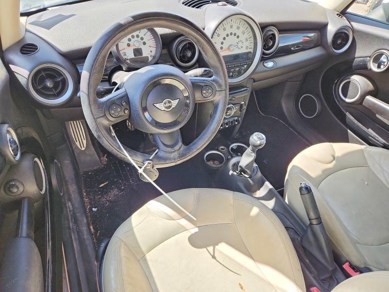 Photo 8 from auction – 2012 MINI COOPER with VIN WMWSV3C57CTY29506