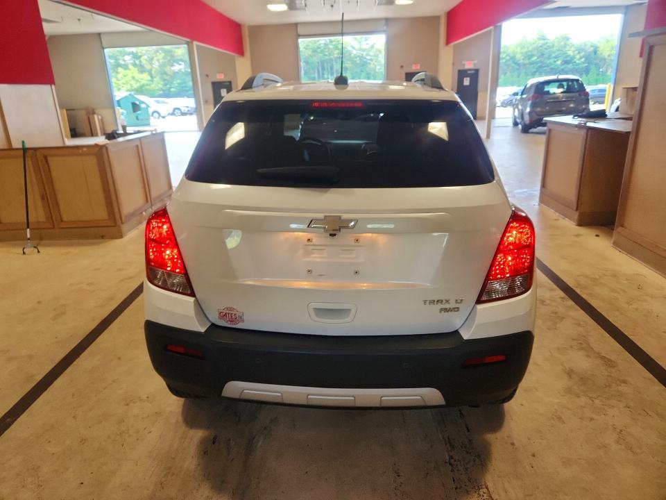 Photo 6 from auction – 2016 CHEVROLET TRAX with VIN KL7CJPSB2GB632608