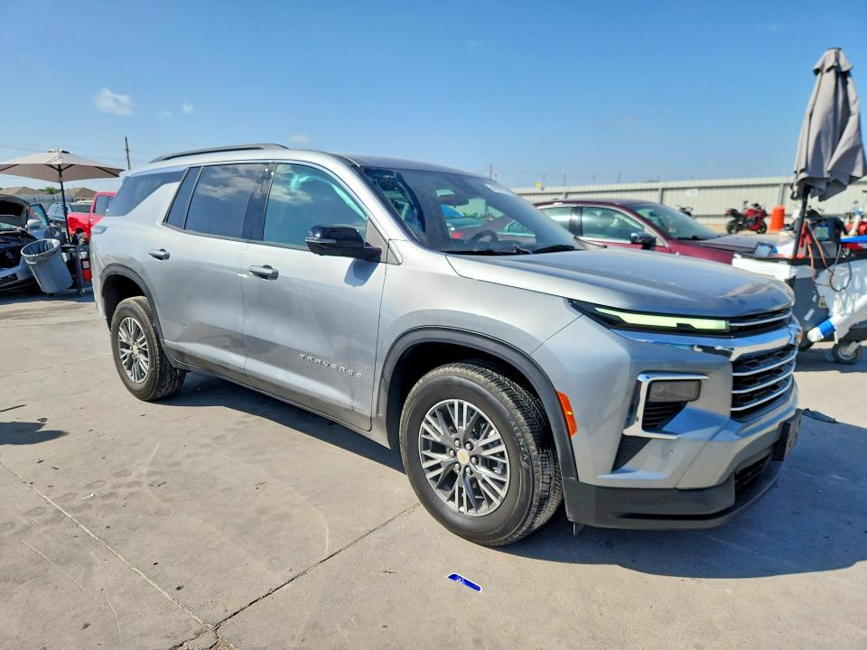 Снимка 4 от търг – 2024 CHEVROLET TRAVERSE с VIN 1GNERGKS5RJ153328
