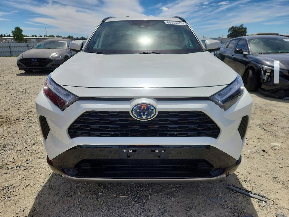 Photo 5 from auction – 2022 TOYOTA RAV4 with VIN 4T3T6RFV9NU088536