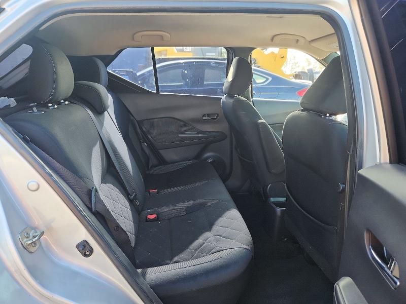 Photo 10 from auction – 2019 NISSAN KICKS with VIN 3N1CP5CU8KL519620