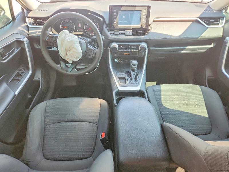 Photo 8 from auction – 2019 TOYOTA RAV4 with VIN 2T3H1RFV4KW038322