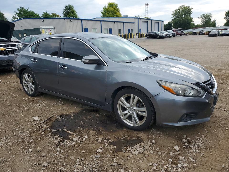 Photo 4 from auction – 2016 NISSAN ALTIMA with VIN 1N4BL3AP2GC280323