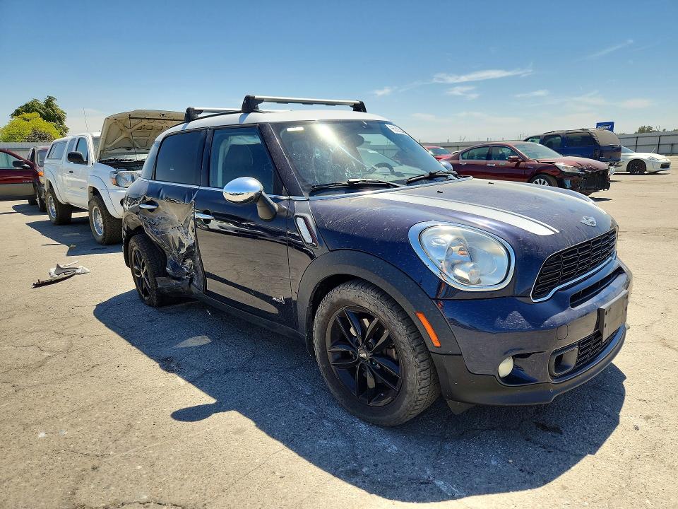 Photo 4 from auction – 2013 MINI COOPER with VIN WMWZC5C57DWM16369