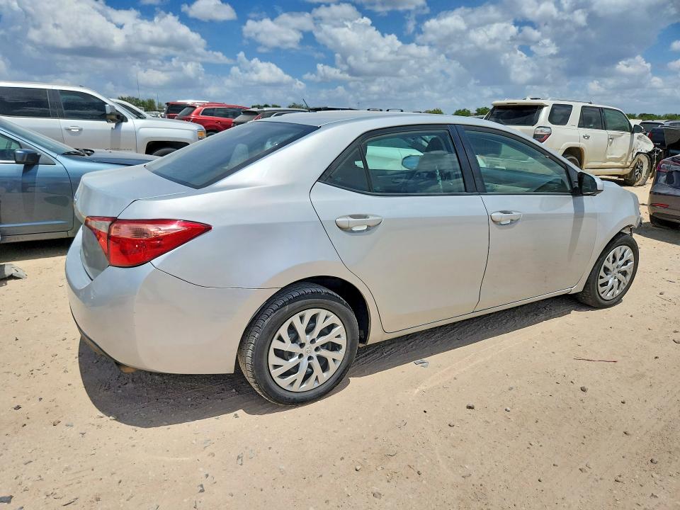 Photo 3 from auction – 2019 TOYOTA COROLLA with VIN 5YFBURHE0KP893703