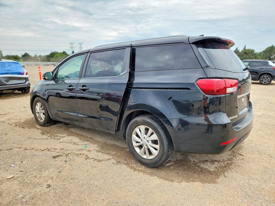 Photo 2 from auction – 2017 KIA SEDONA with VIN KNDMB5C10H6324152
