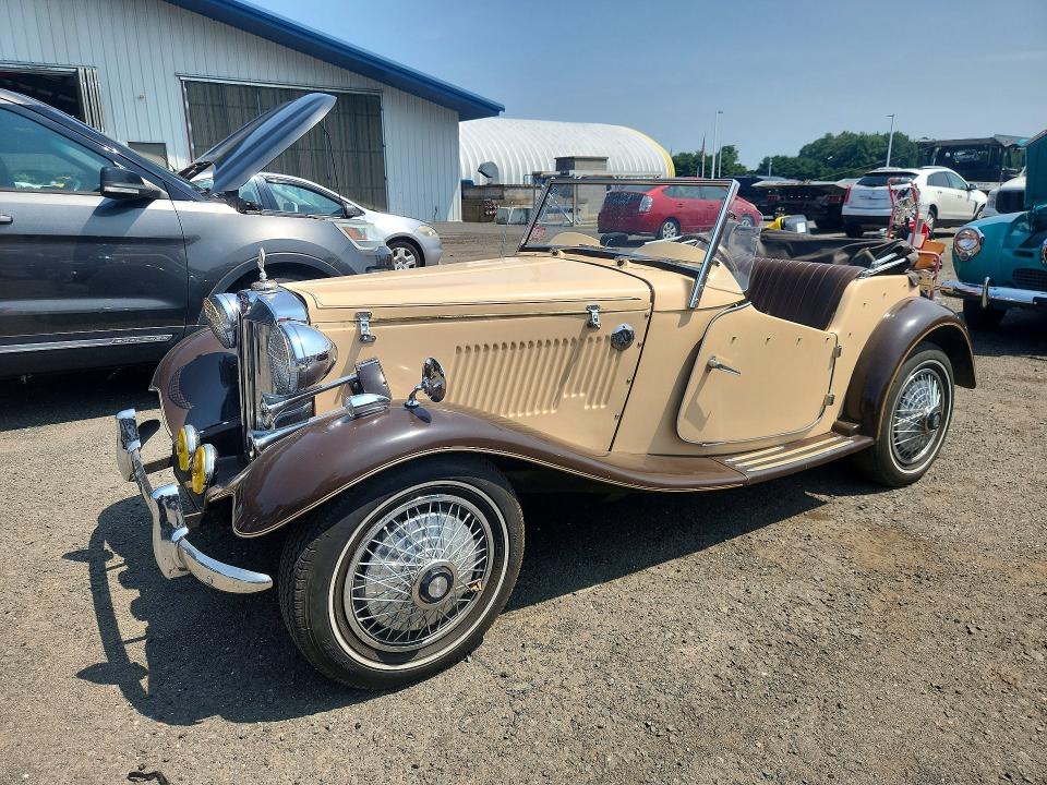 MG TC  ROADSTER 1981 with VIN MCH81661 - Photo from auction