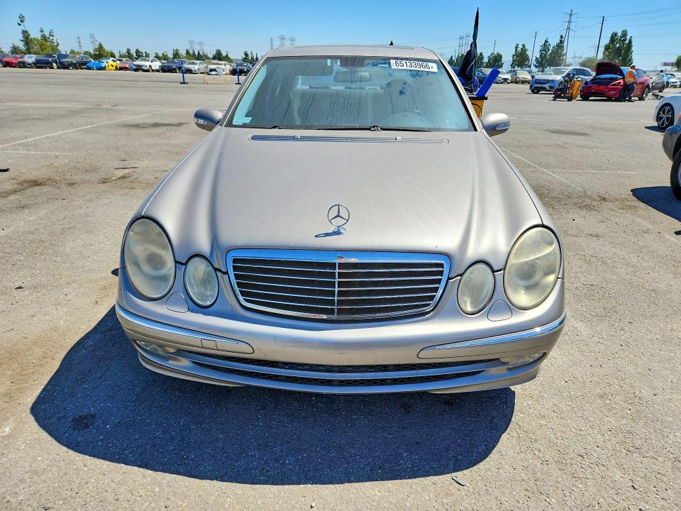 Photo 5 from auction – 2004 MERCEDES-BENZ E with VIN WDBUF70JX4A457317