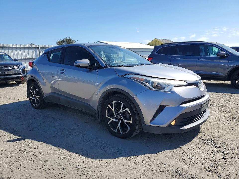Photo 4 from auction – 2018 TOYOTA C-HR with VIN NMTKHMBX9JR055630