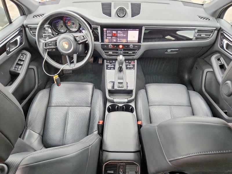 Photo 8 from auction – 2023 PORSCHE MACAN with VIN WP1AA2A54PLB17532