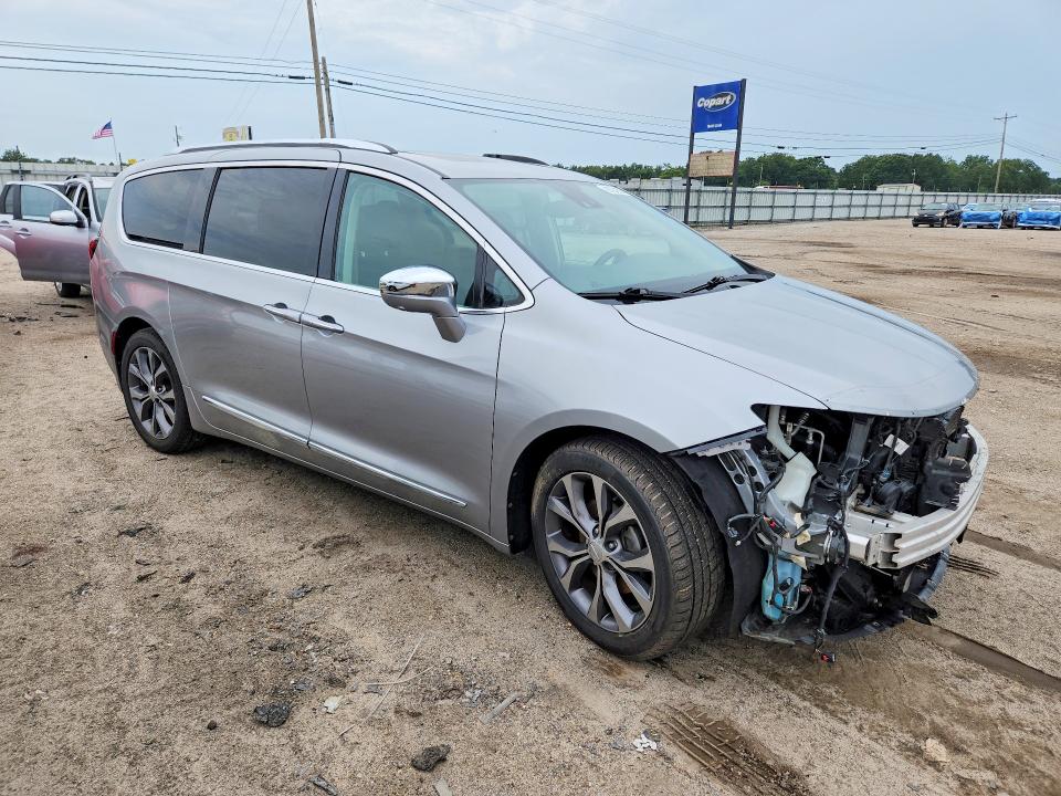Снимка 4 от търг – 2017 CHRYSLER PACIFICA с VIN 2C4RC1GG9HR744172