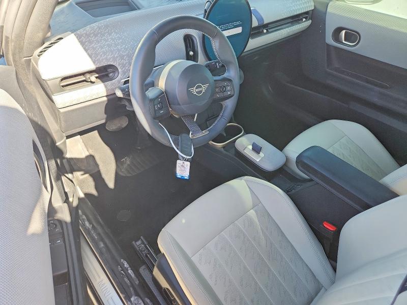 Photo 8 from auction – 2025 MINI COOPER with VIN WMW23GD02S2W72908