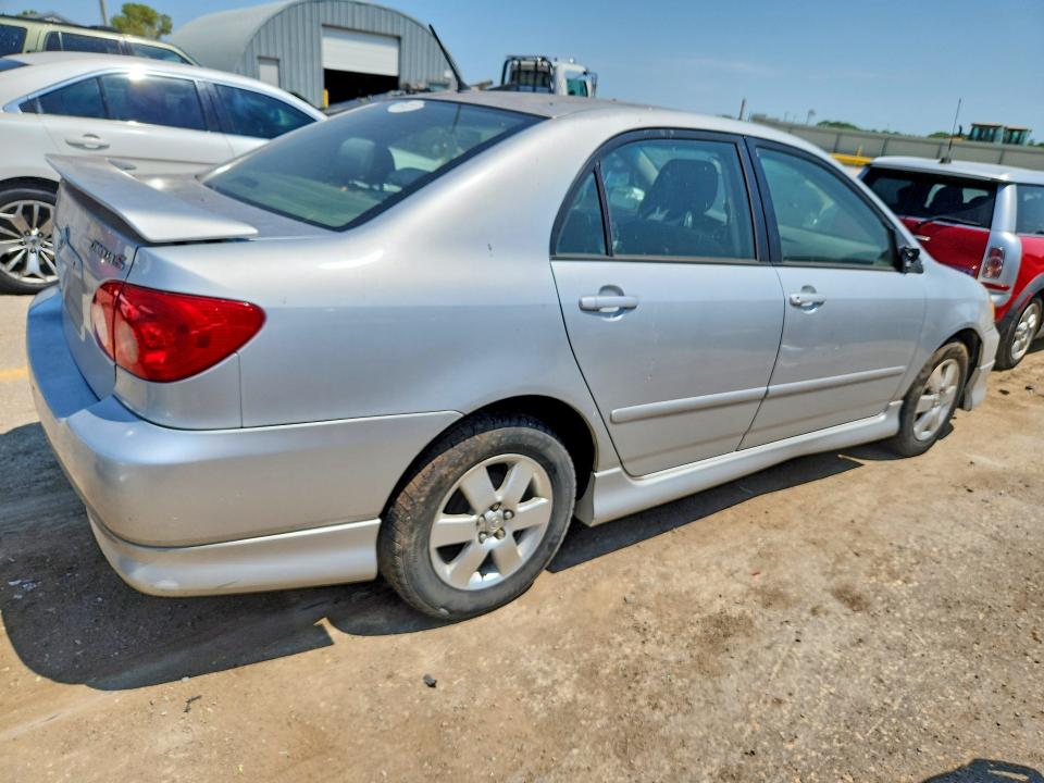 Photo 3 from auction – 2005 TOYOTA COROLLA with VIN 1NXBR32E55Z459688