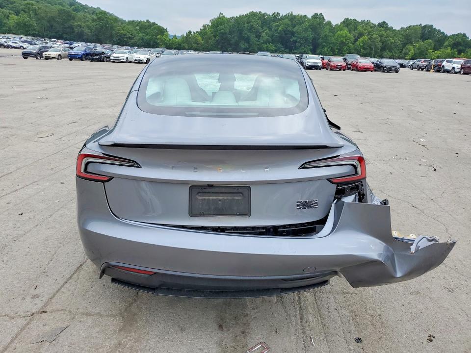 Photo 6 from auction – 2025 TESLA MODEL 3 with VIN 5YJ3E1ET6SF068749