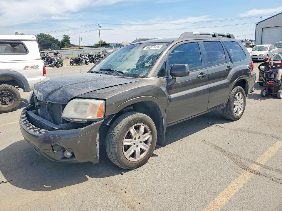 2011 MITSUBISHI ENDEAVOR