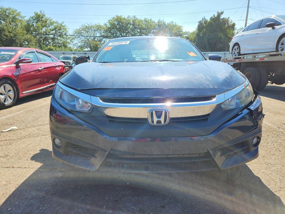 Photo 5 from auction – 2016 HONDA CIVIC with VIN 19XFC1F73GE009580