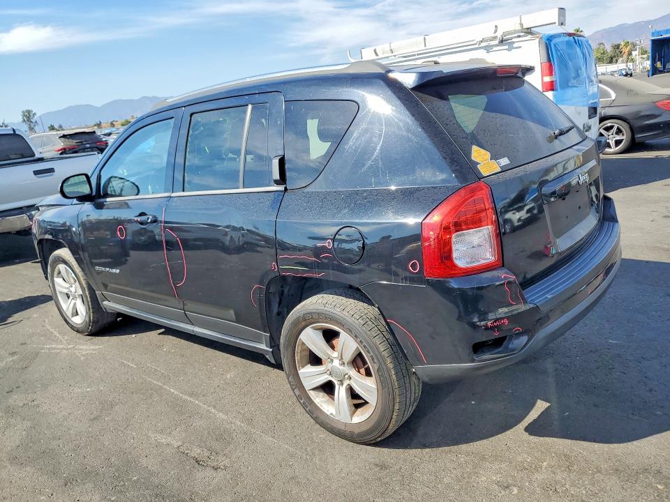 Photo 2 from auction – 2013 JEEP COMPASS with VIN 1C4NJCBB5DD229937